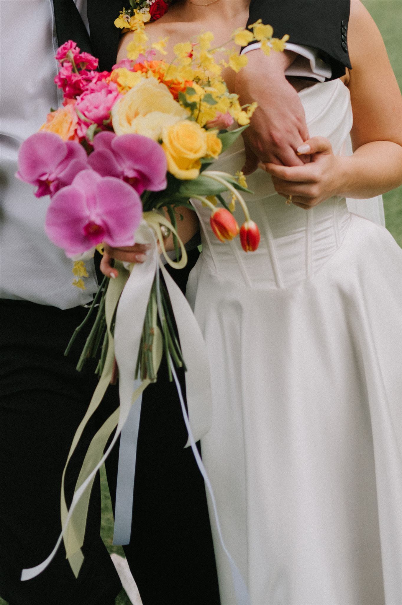 11359358376 webres - Contact